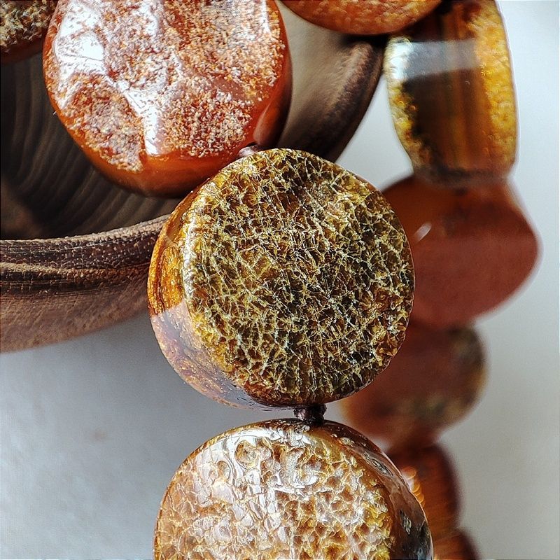 Бусы "Таблетка" из янтаря