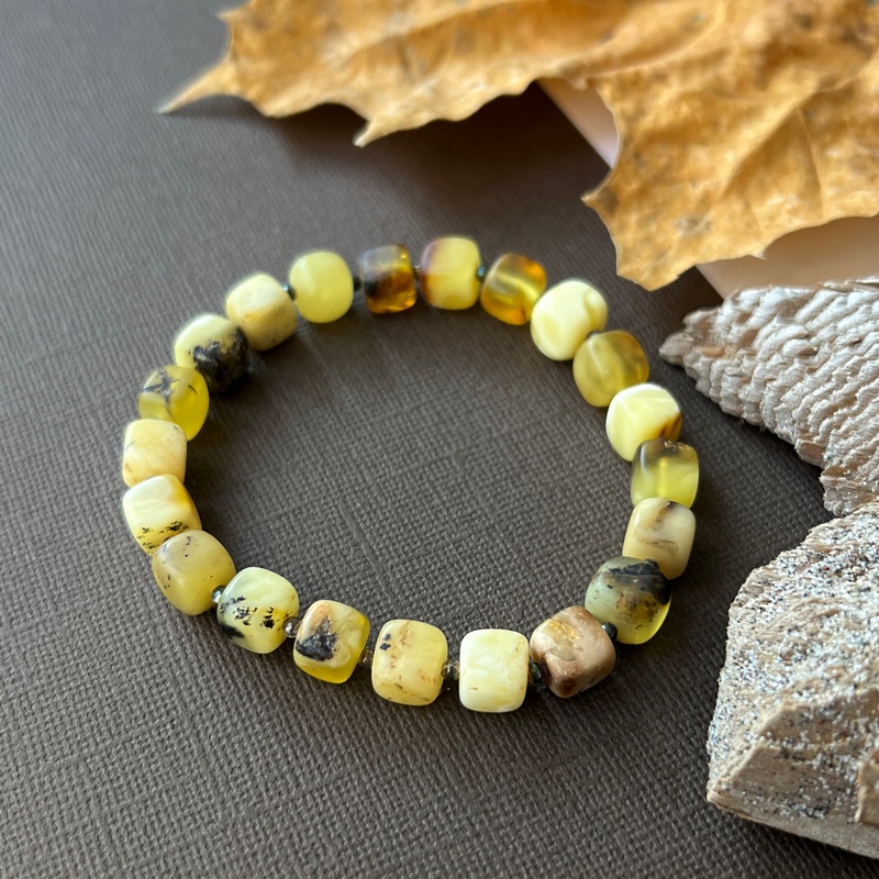 Браслет "Куб" янтарь