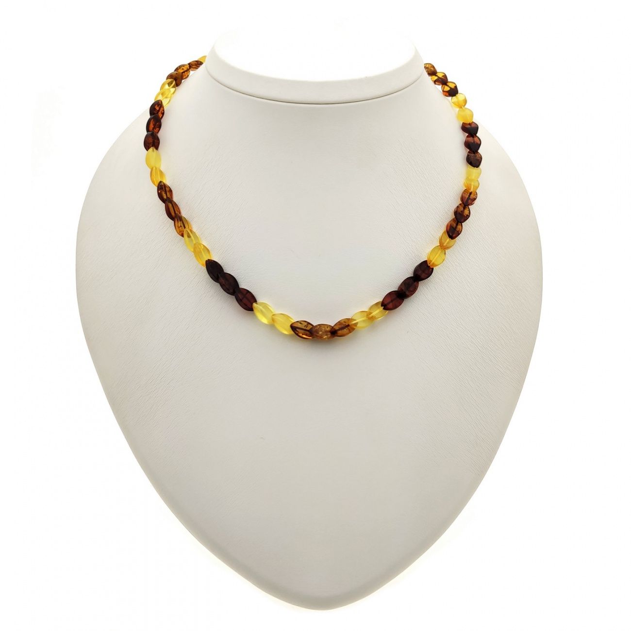 Бусы "Лодочка" из янтаря