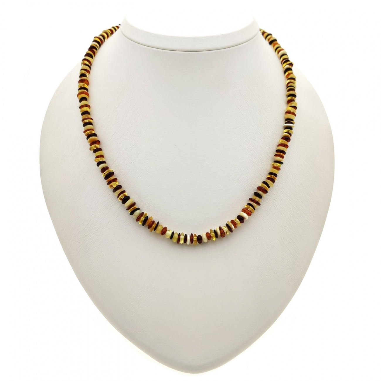 Бусы "Галька" из янтаря