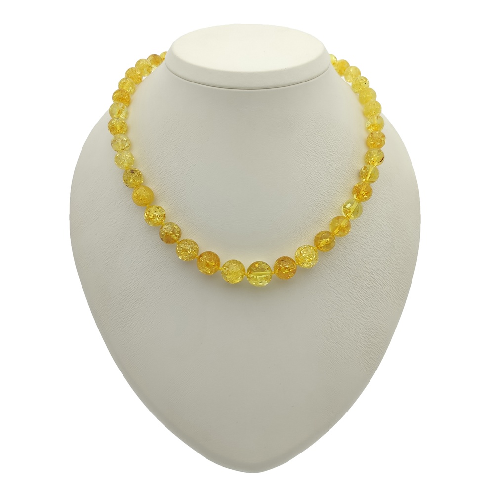 Бусы "Шар" из янтаря