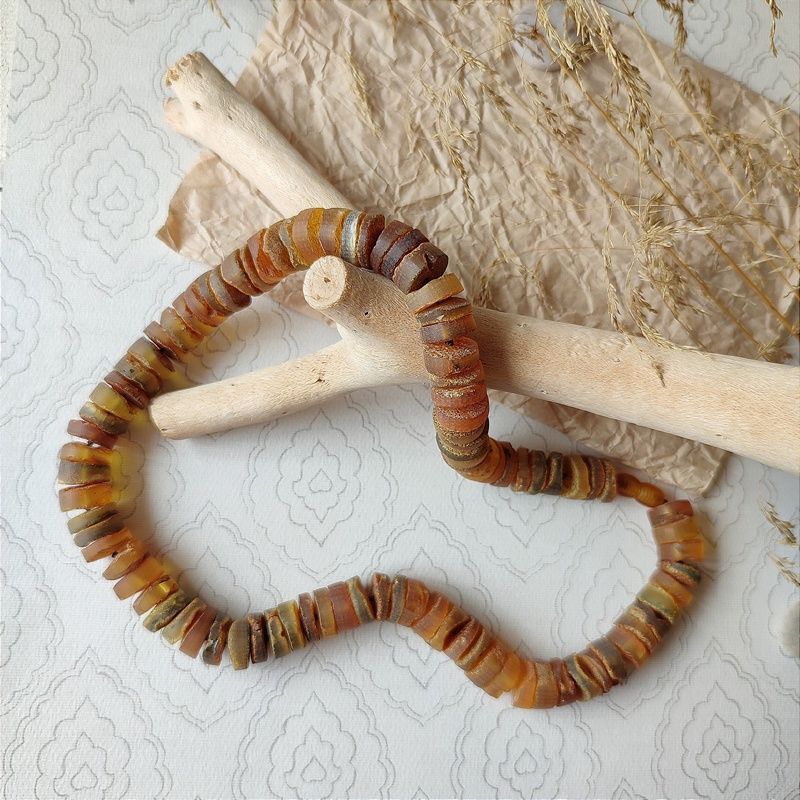 Бусы "Таблетка" из янтаря