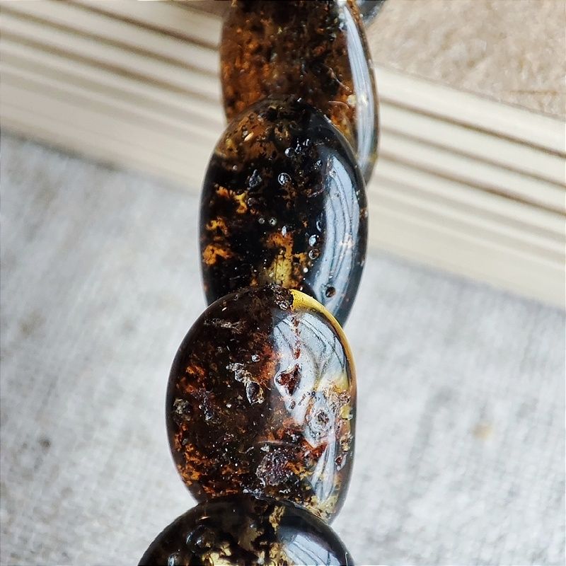 Бусы "Змейка" из янтаря