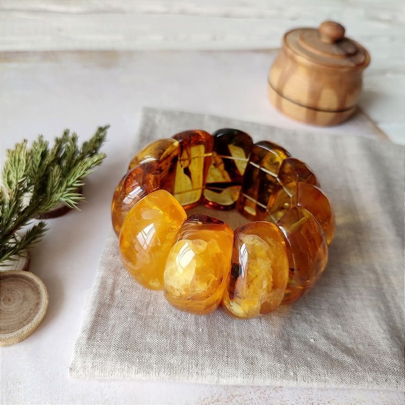 Браслет "Мандарин" инклюз,янтарь