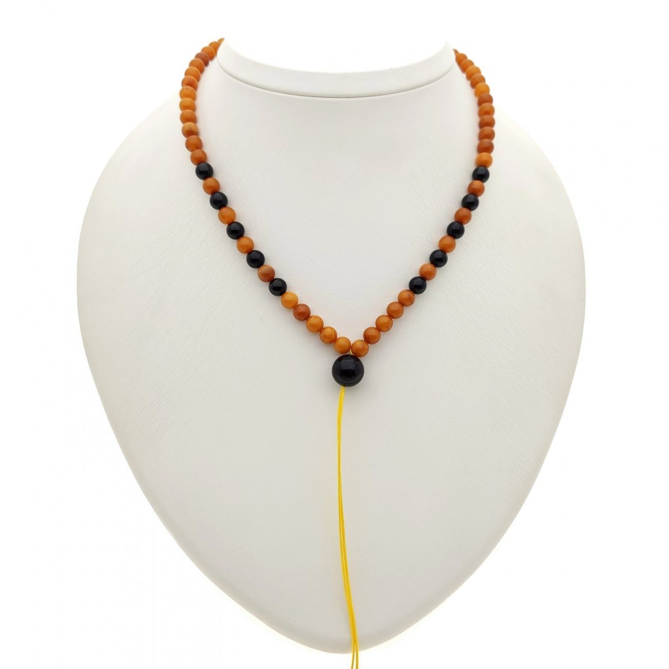 Подвес из янтаря