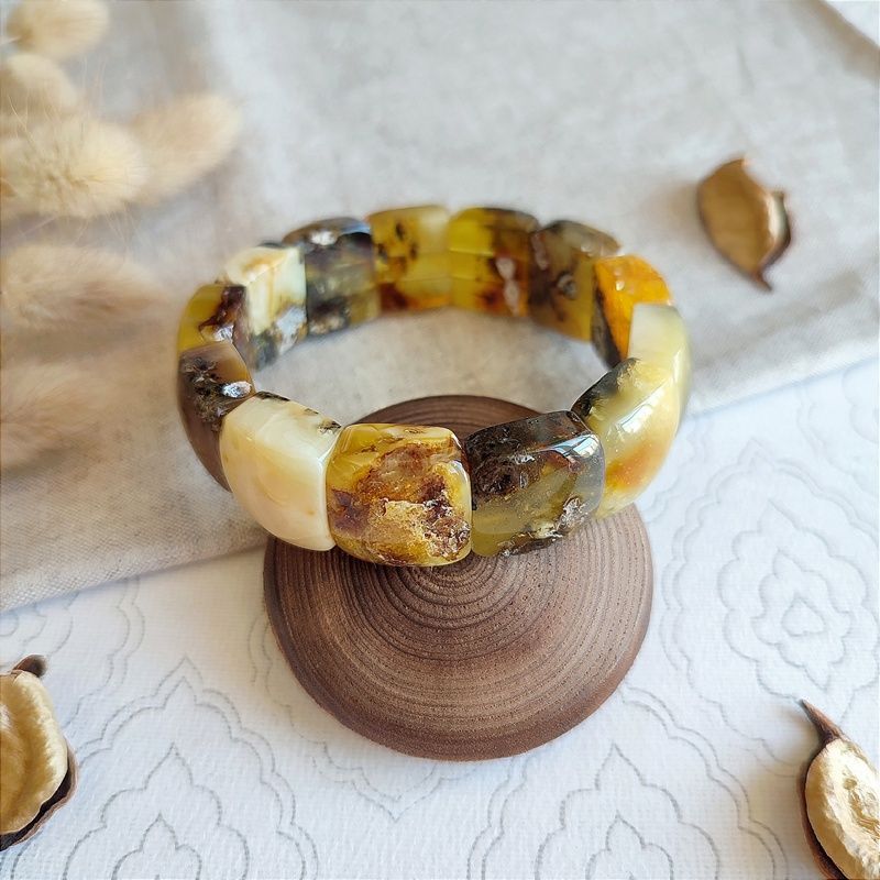 Браслет "Ириска" янтарь