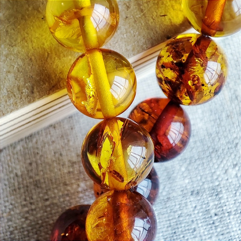 Четки буддийские янтарь 9506100210 (5)