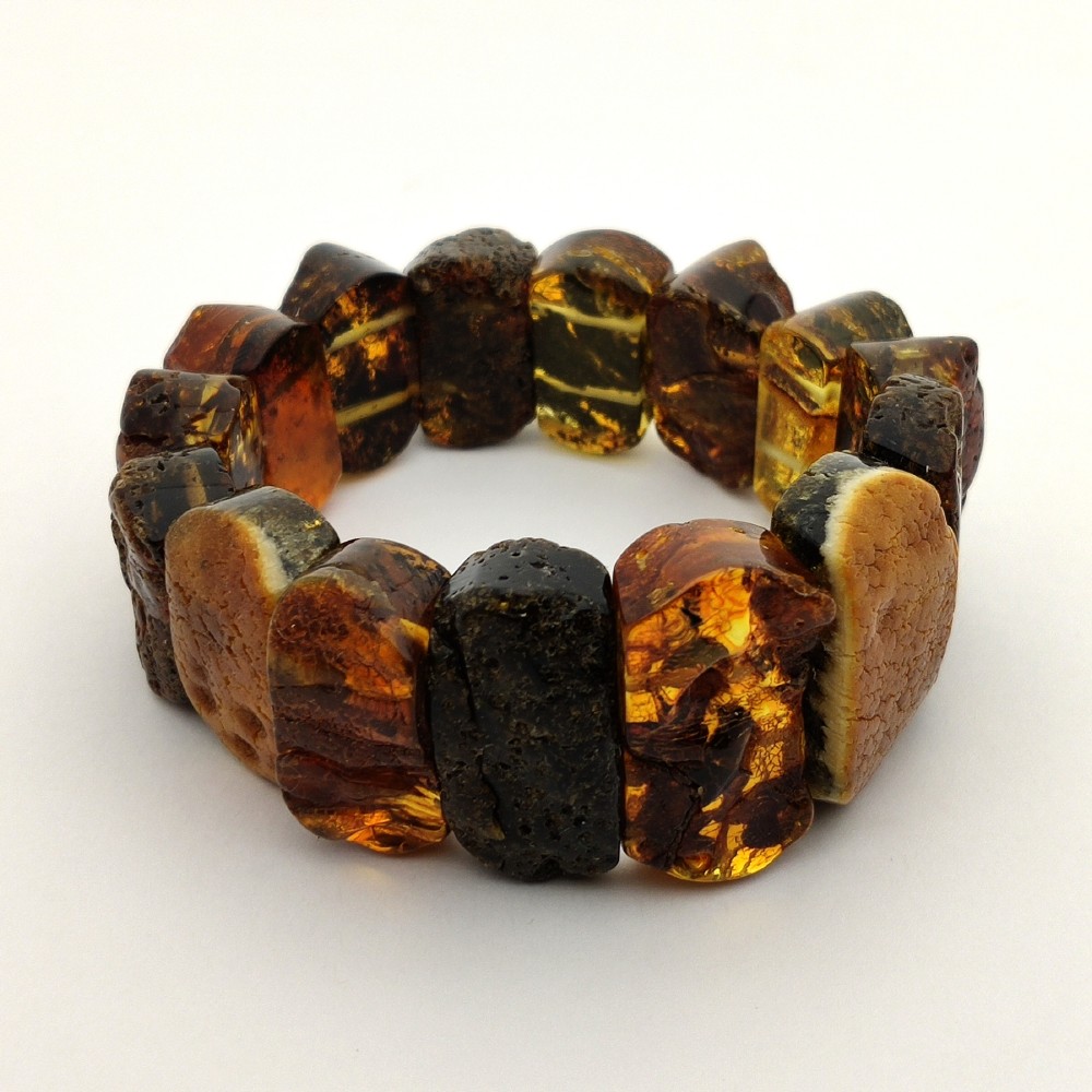 Браслет пласт. янтарь