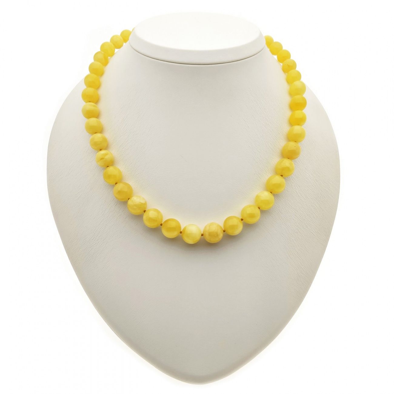 Бусы "Шар" из янтаря