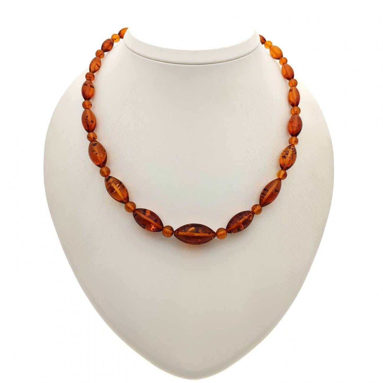 Бусы "Оливка" из янтаря