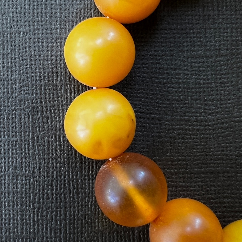 Браслет "Шар" янтарь