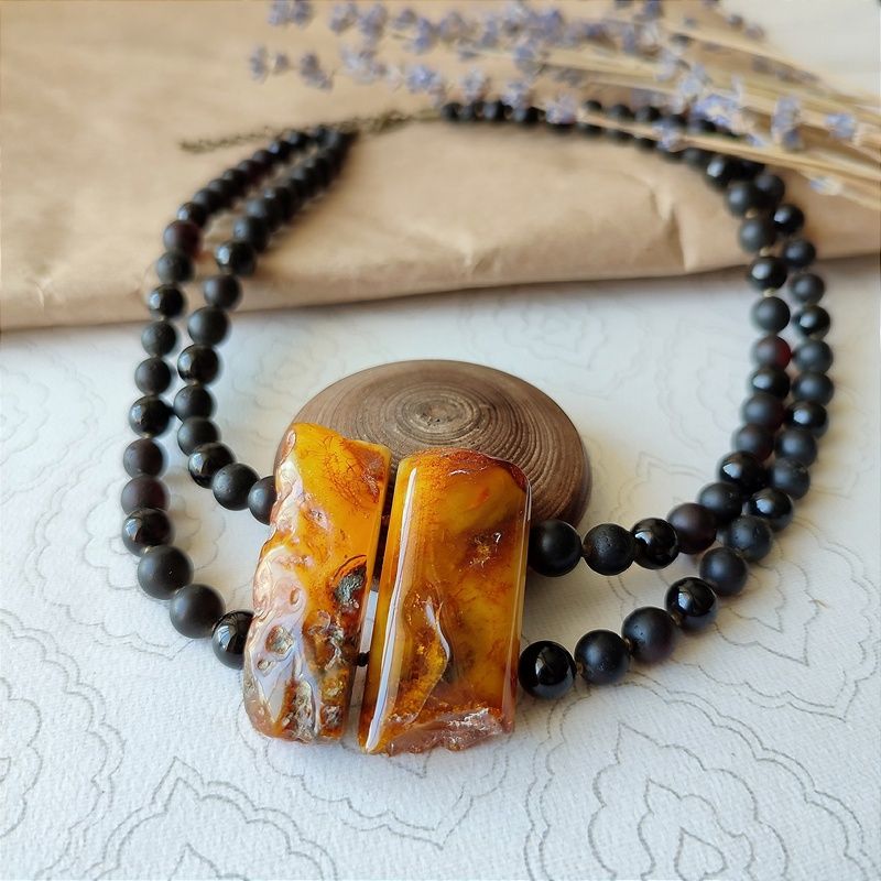 Колье  Янтарь