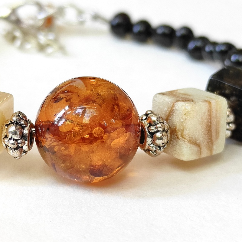 Браслет янтарь 3506214074-4