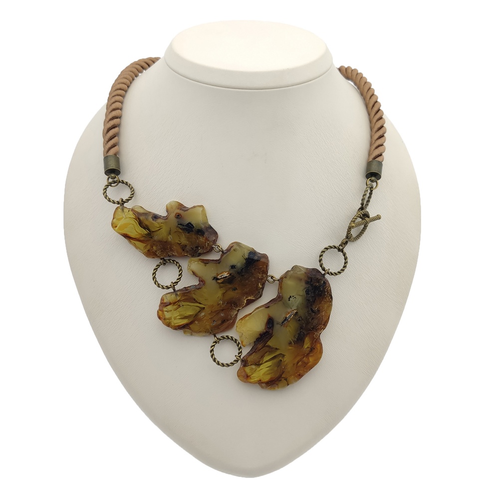 Колье авторское Янтарь а7506300052