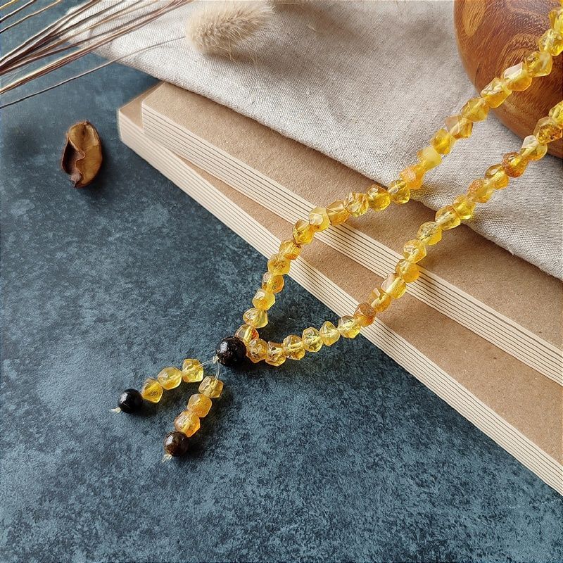 Четки будд. янтарь