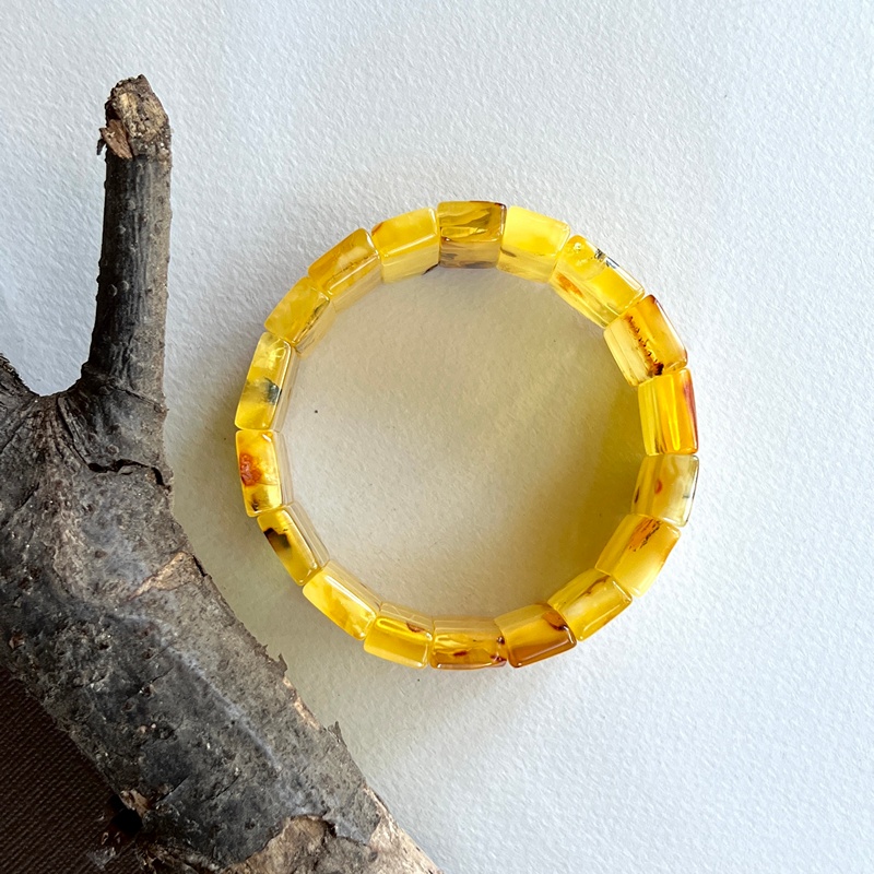 Браслет Муж. янтарь 3311119492-1