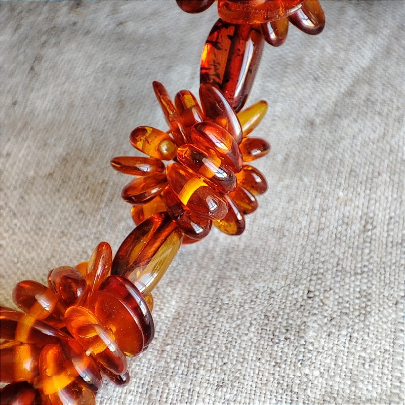 Бусы "Шишечки" янтарь