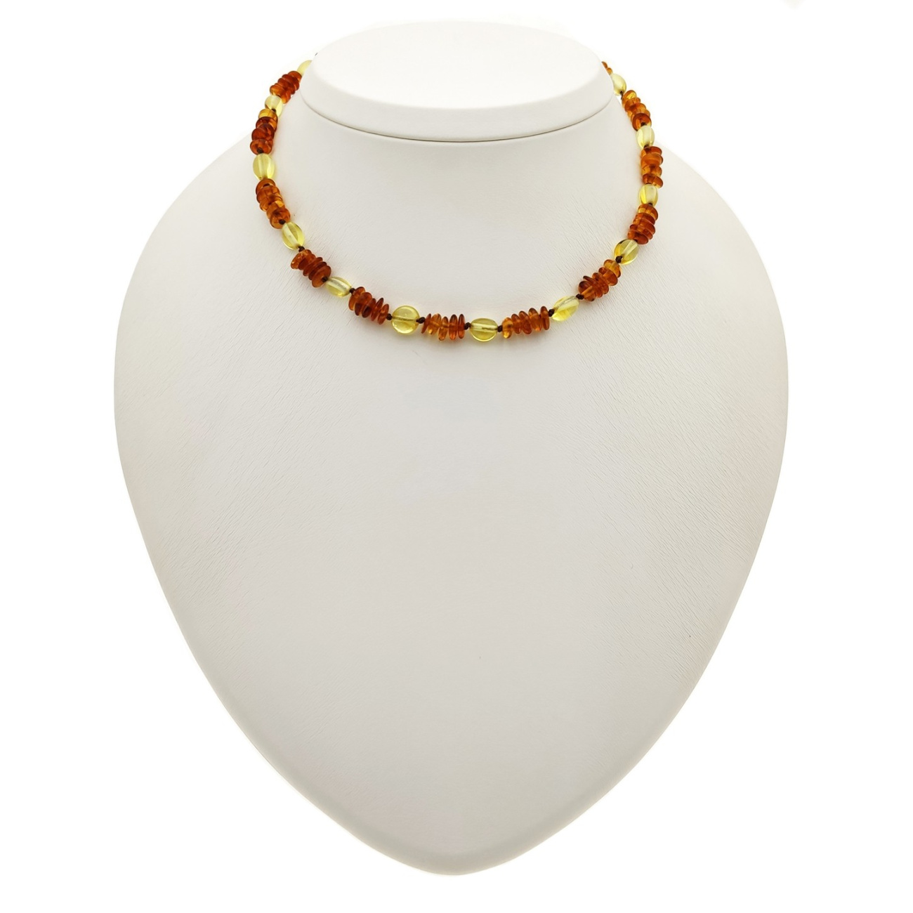Бусы детские из янтаря