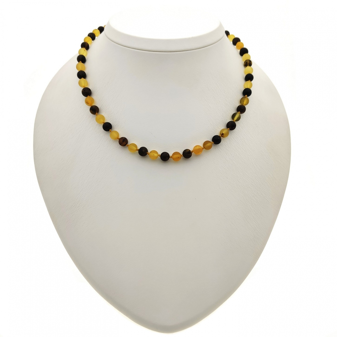 Бусы "Шар" из янтаря