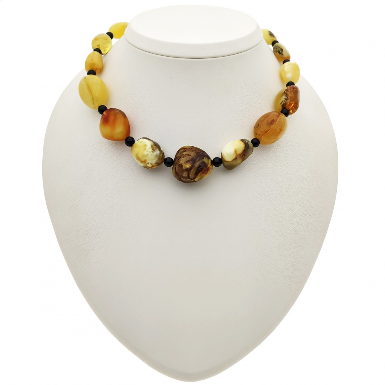 Бусы "Слива" из янтаря