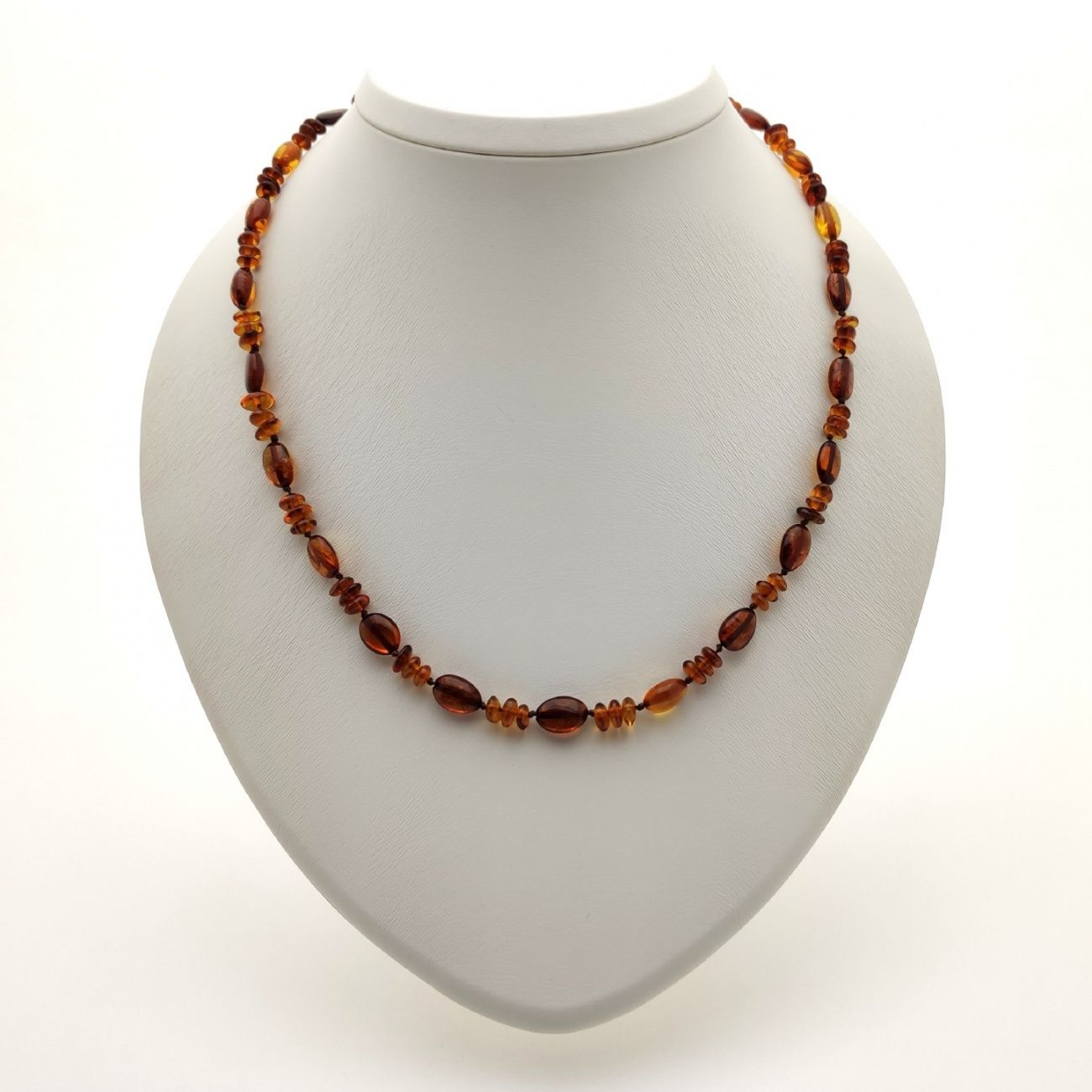 Бусы "Сливка" из янтаря