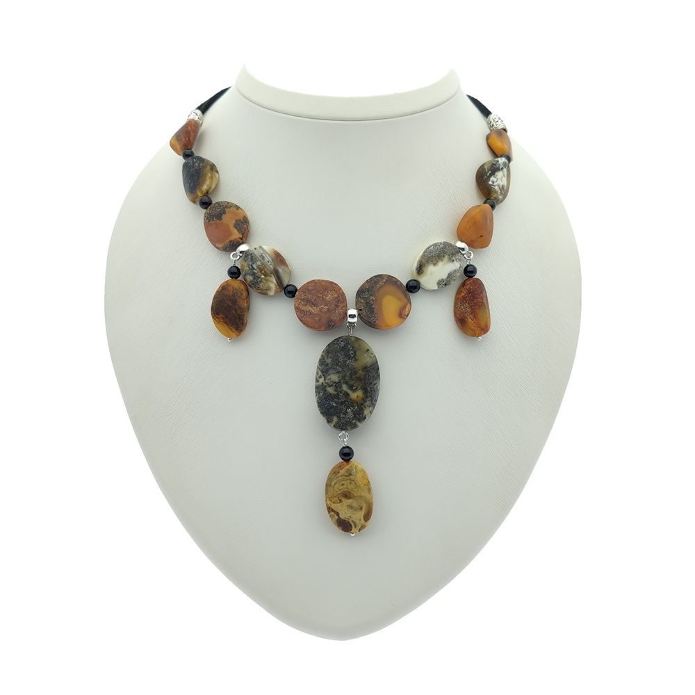 Колье "Чипсы" Янтарь