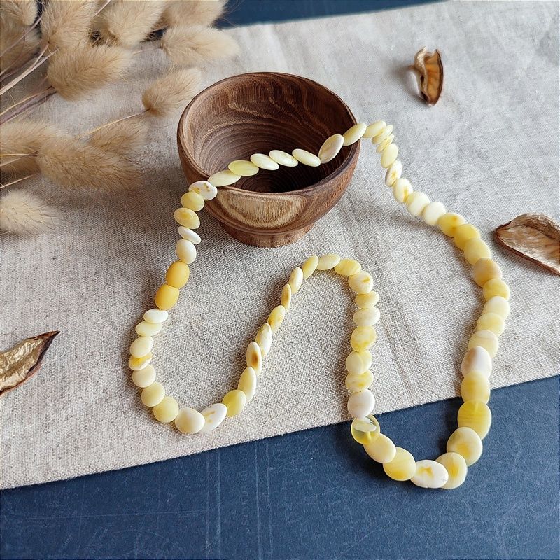 Бусы "Змейка" из янтаря