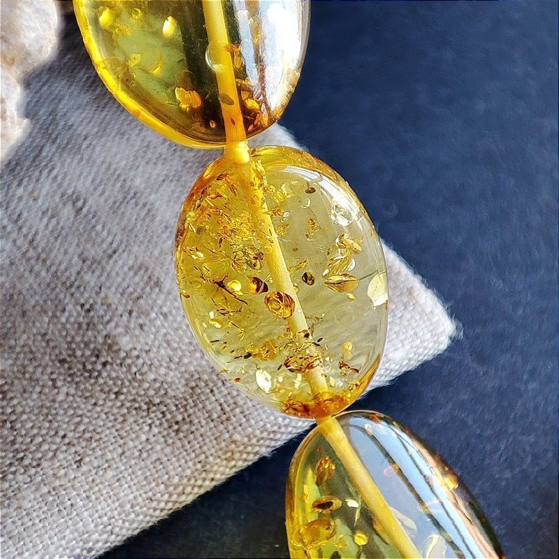 Бусы "Телевизор" янтарь