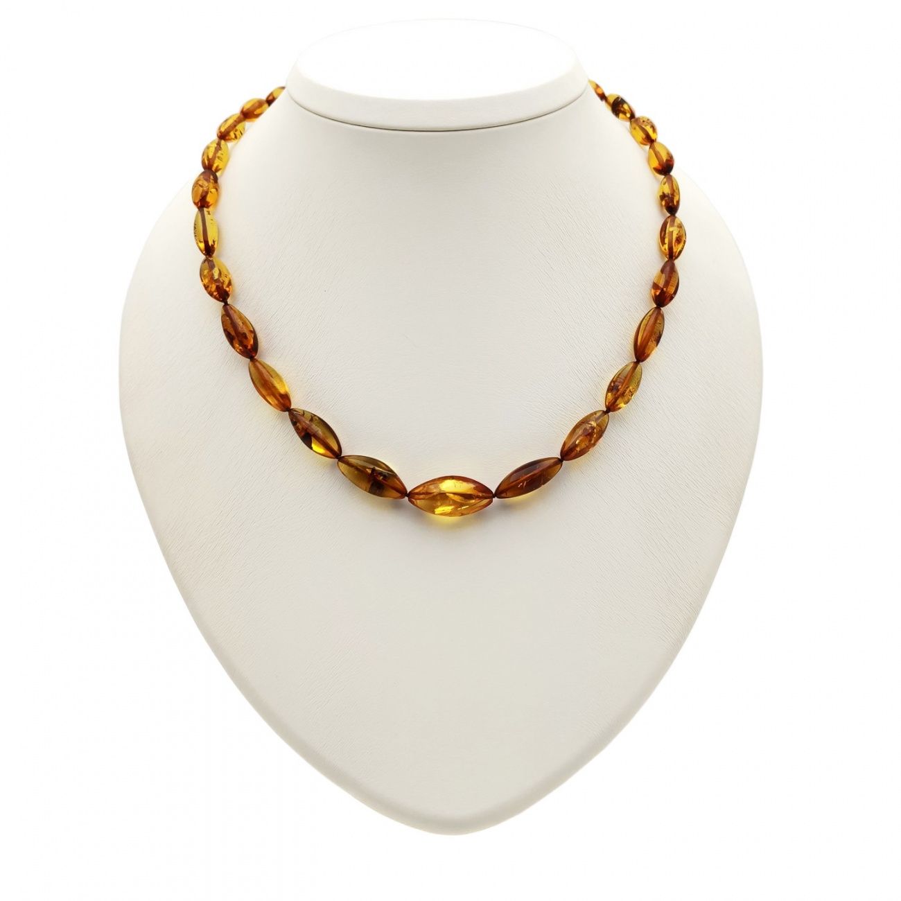 Бусы "Сливка" из янтаря