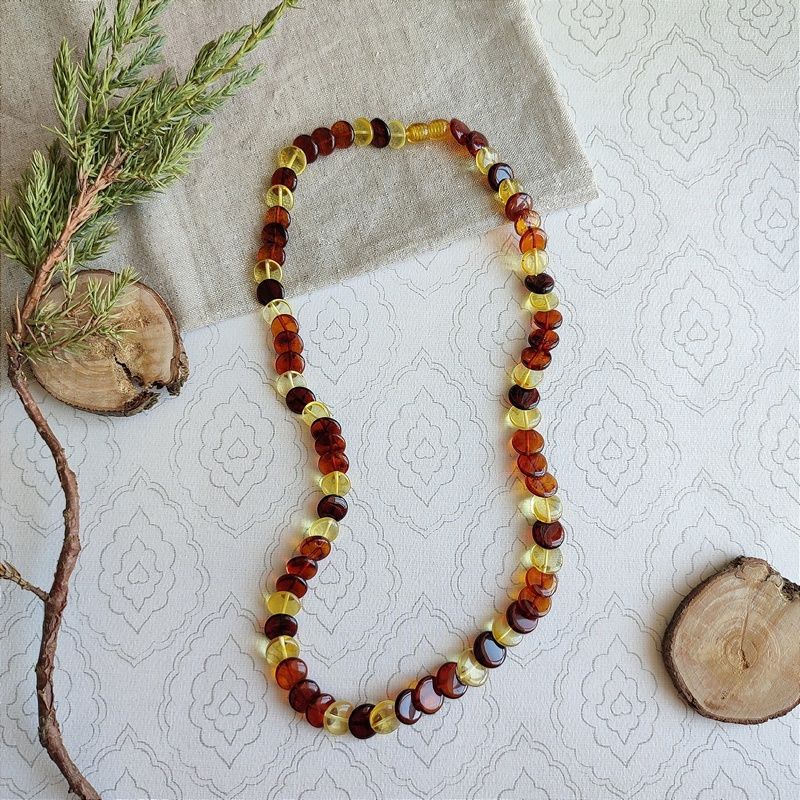 Бусы "Змейка" из янтаря