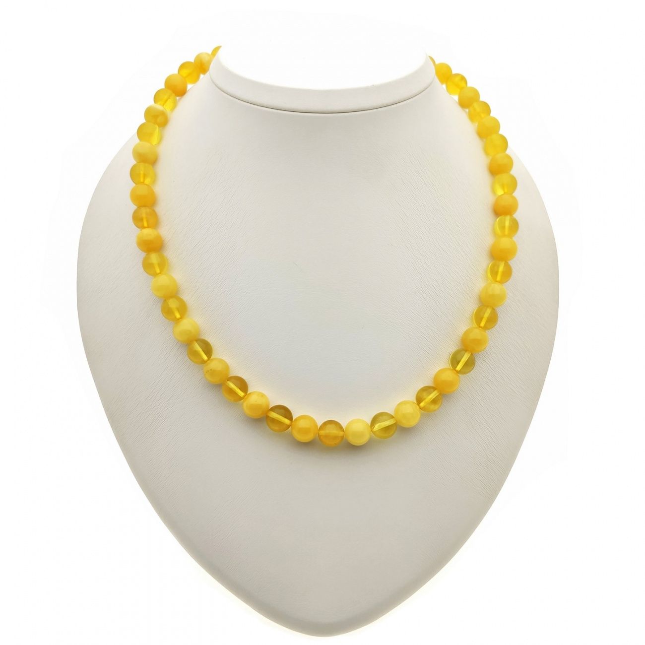 Бусы "Шар" из янтаря