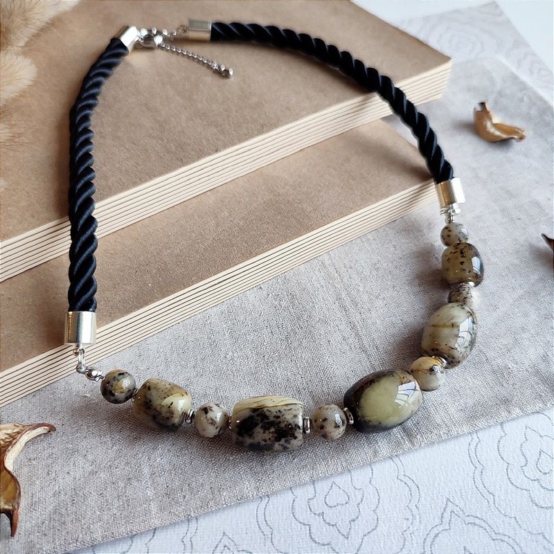 Колье "Бочка" Янтарь