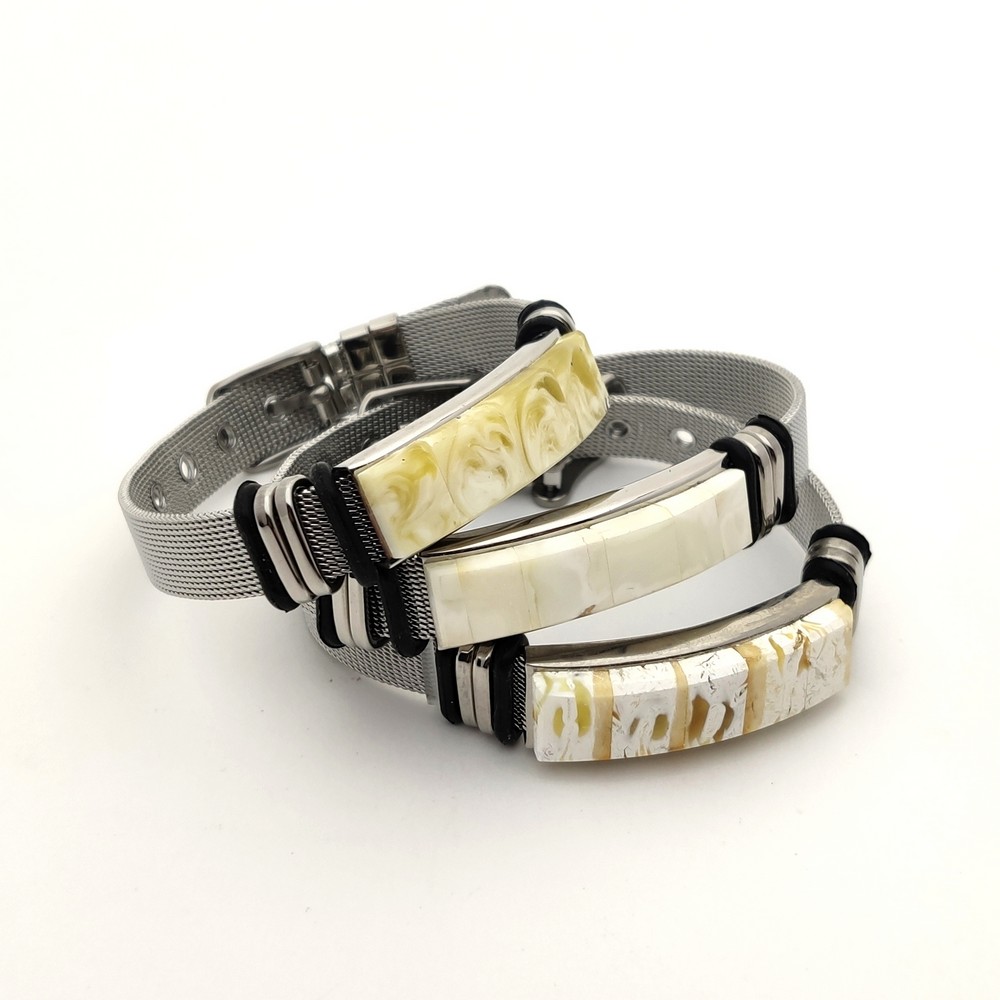 Браслет на метал. ремеш.