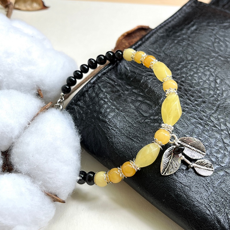 Браслет янтарь 3506214072-2