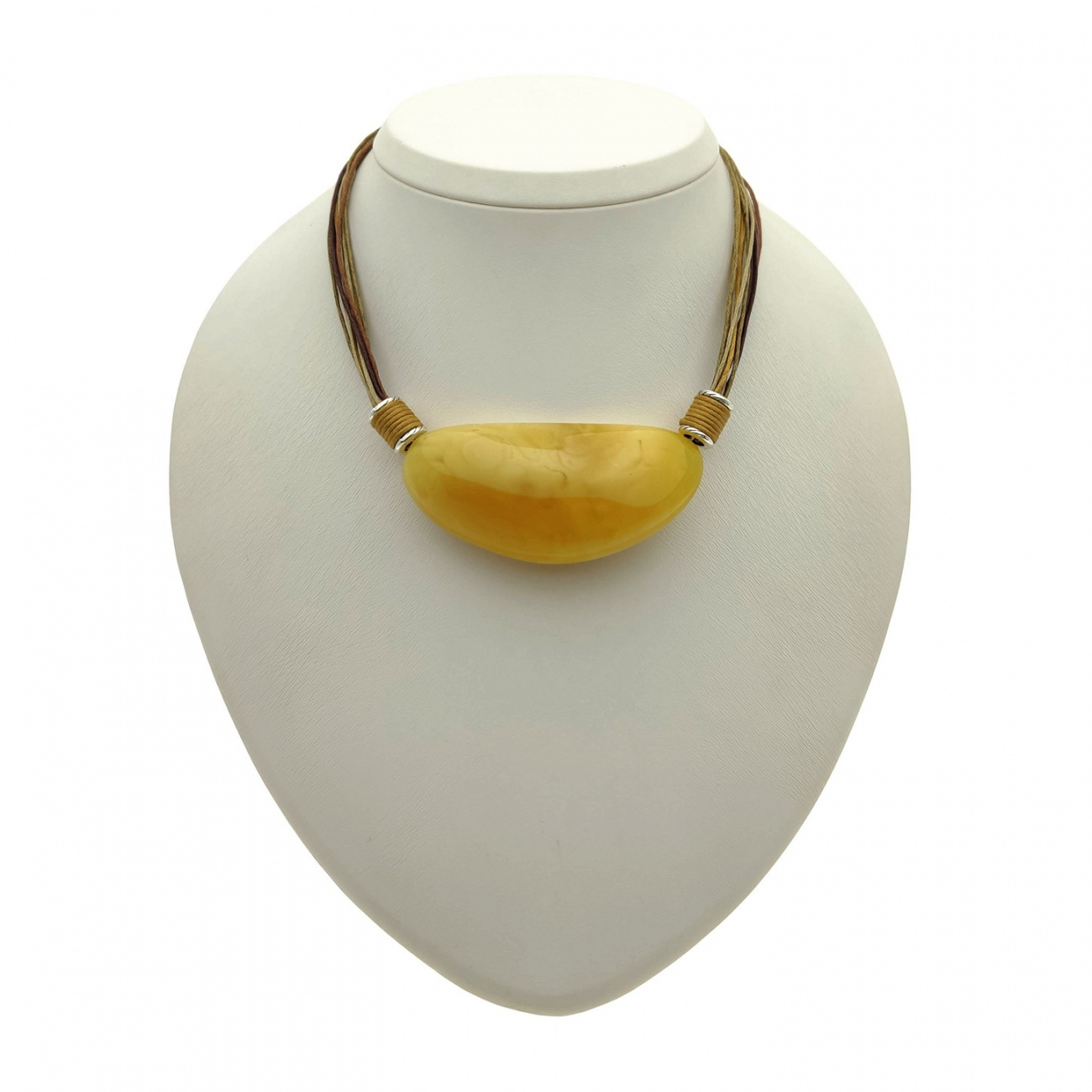 Колье янтарь