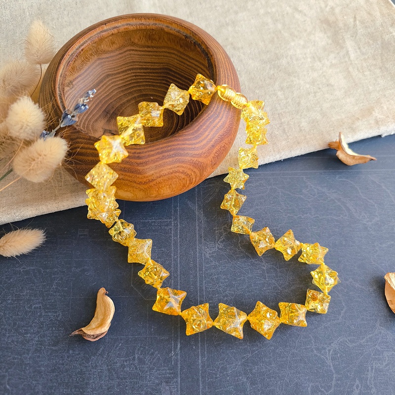 Бусы "Ёжик" из янтаря