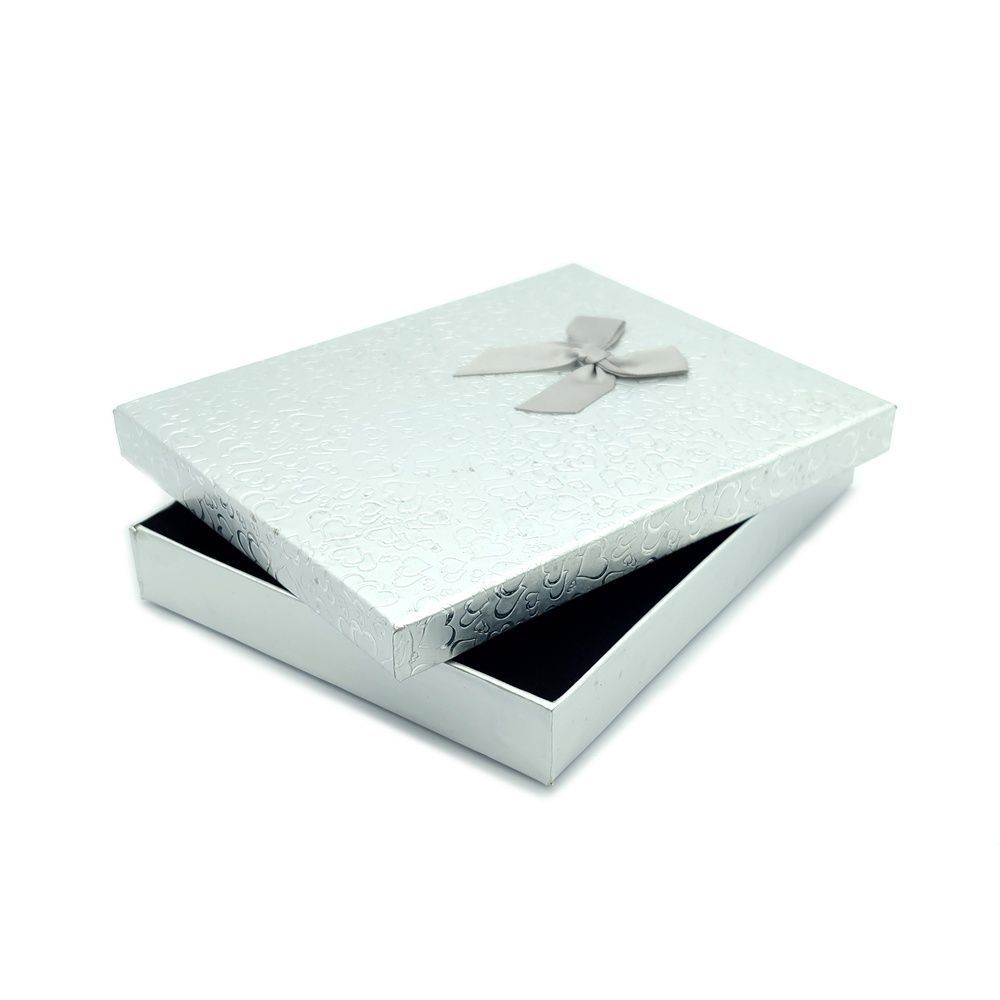 Коробка с бантом Б.