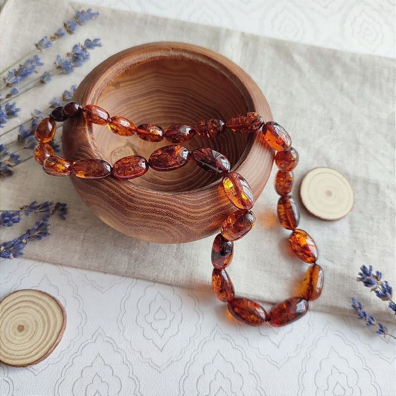 Бусы "Слива" из янтаря