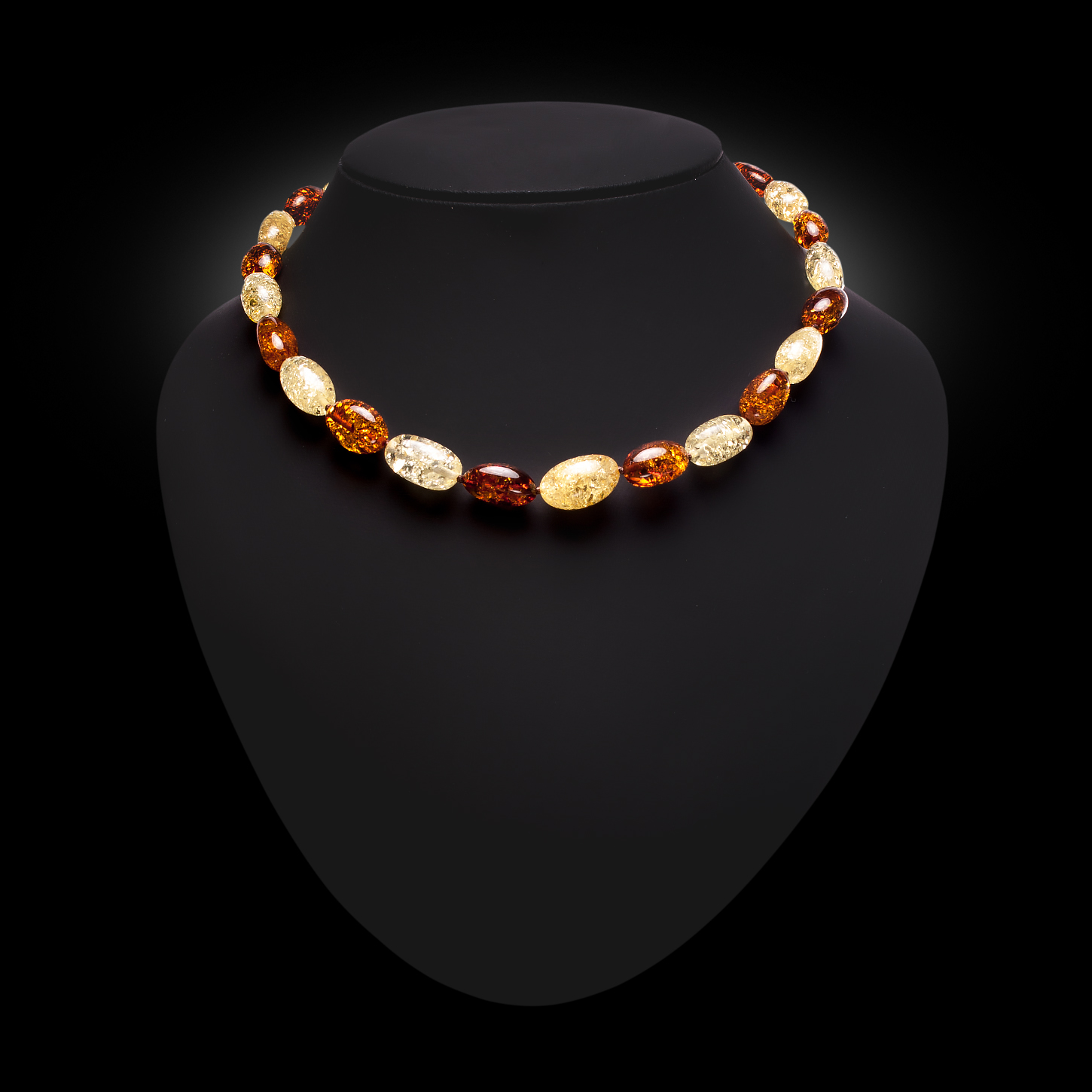 Бусы "Слива" из янтаря