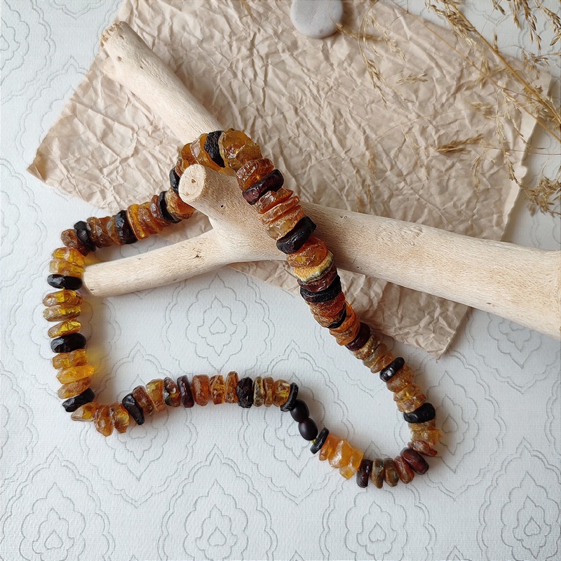 Бусы "Таблетка" из янтаря