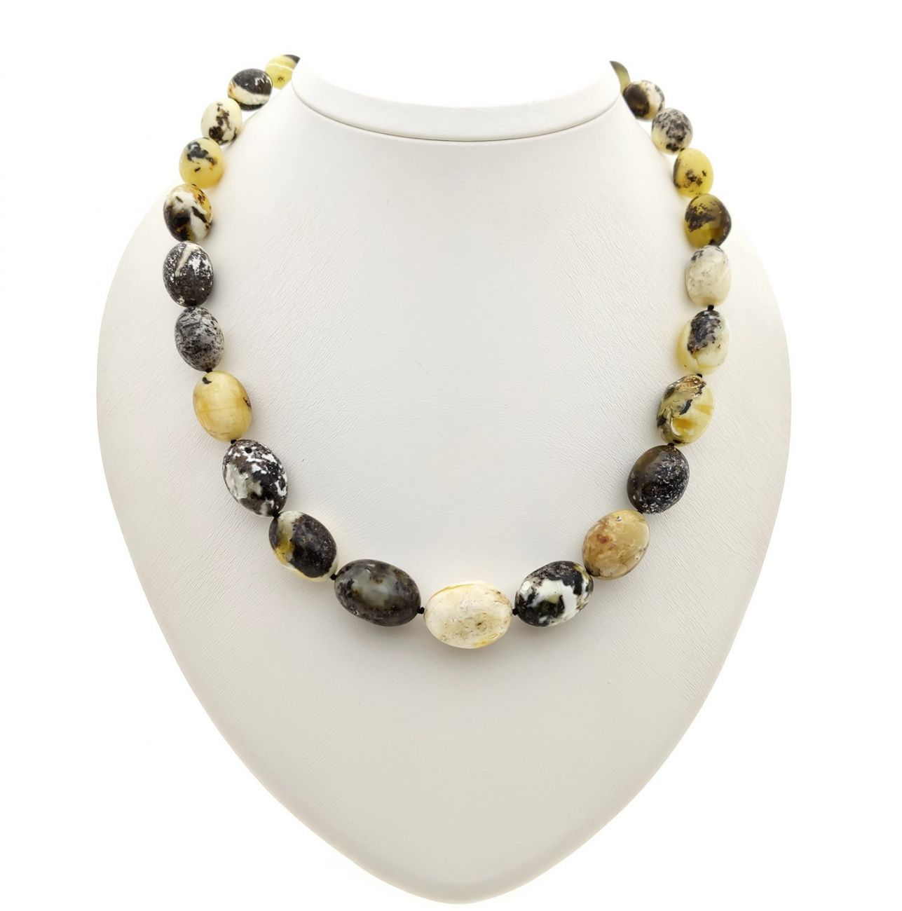 Бусы "Слива" из янтаря