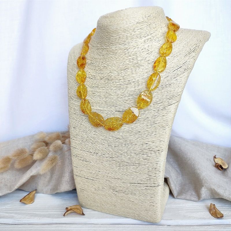 Бусы "Телевизор" янтарь