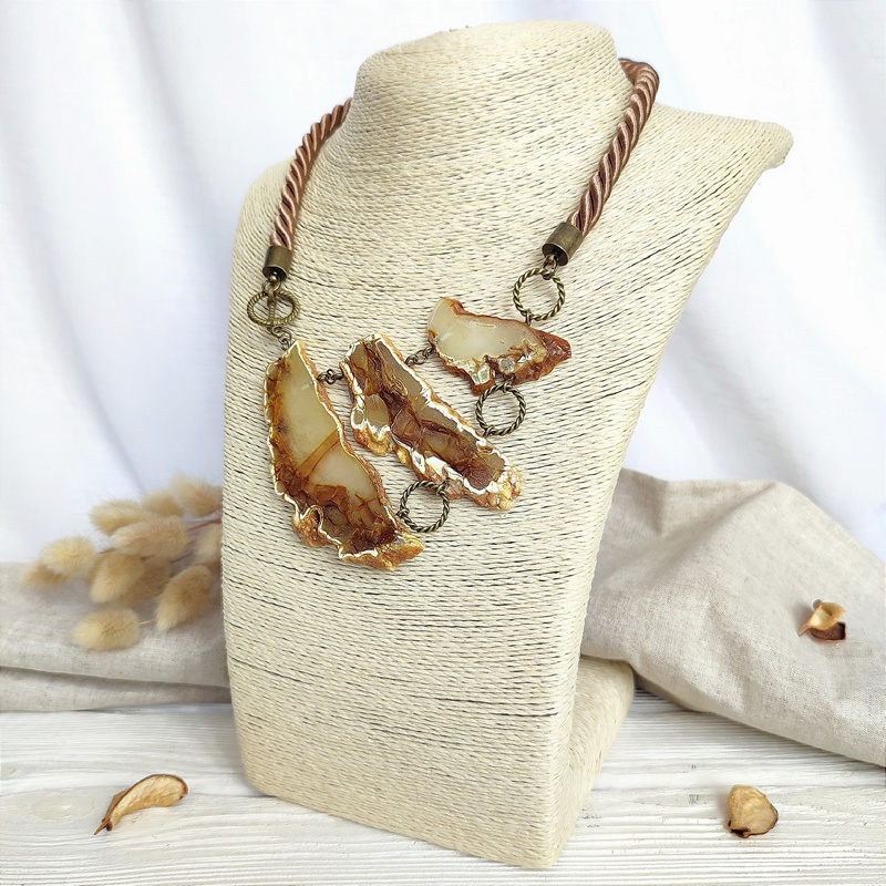 Колье авторское Янтарь а7506300052