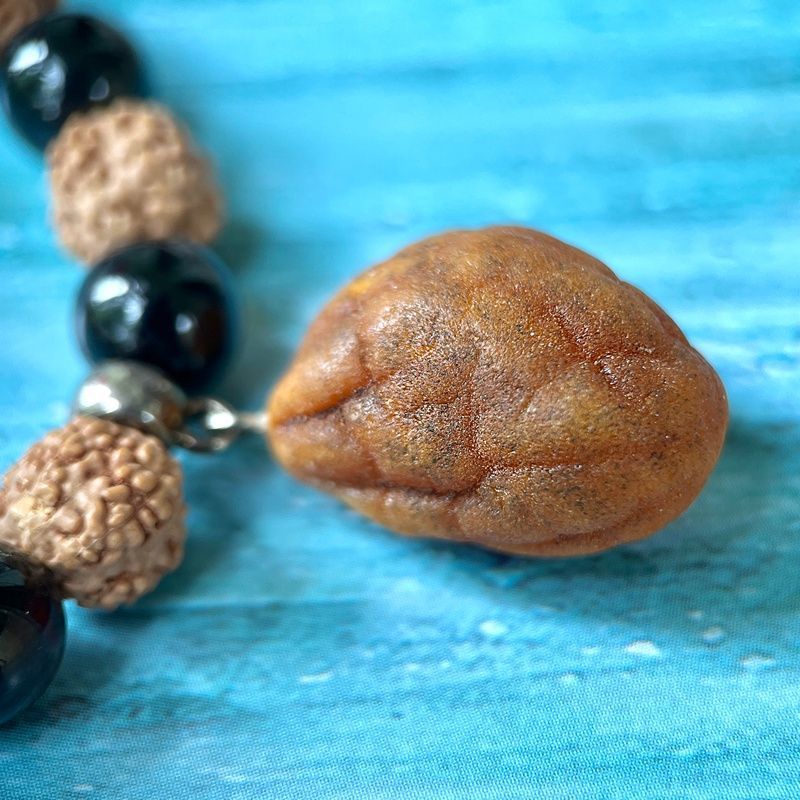 Браслет "Шар" янтарь