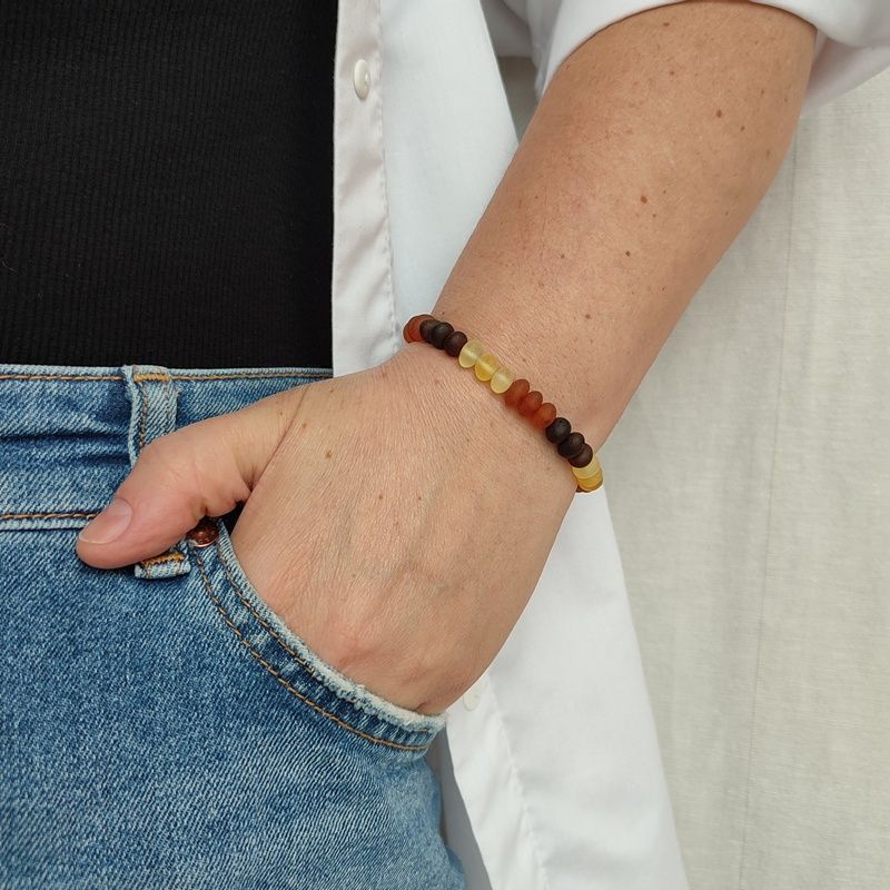 Браслет "Мятый шар" янтарь