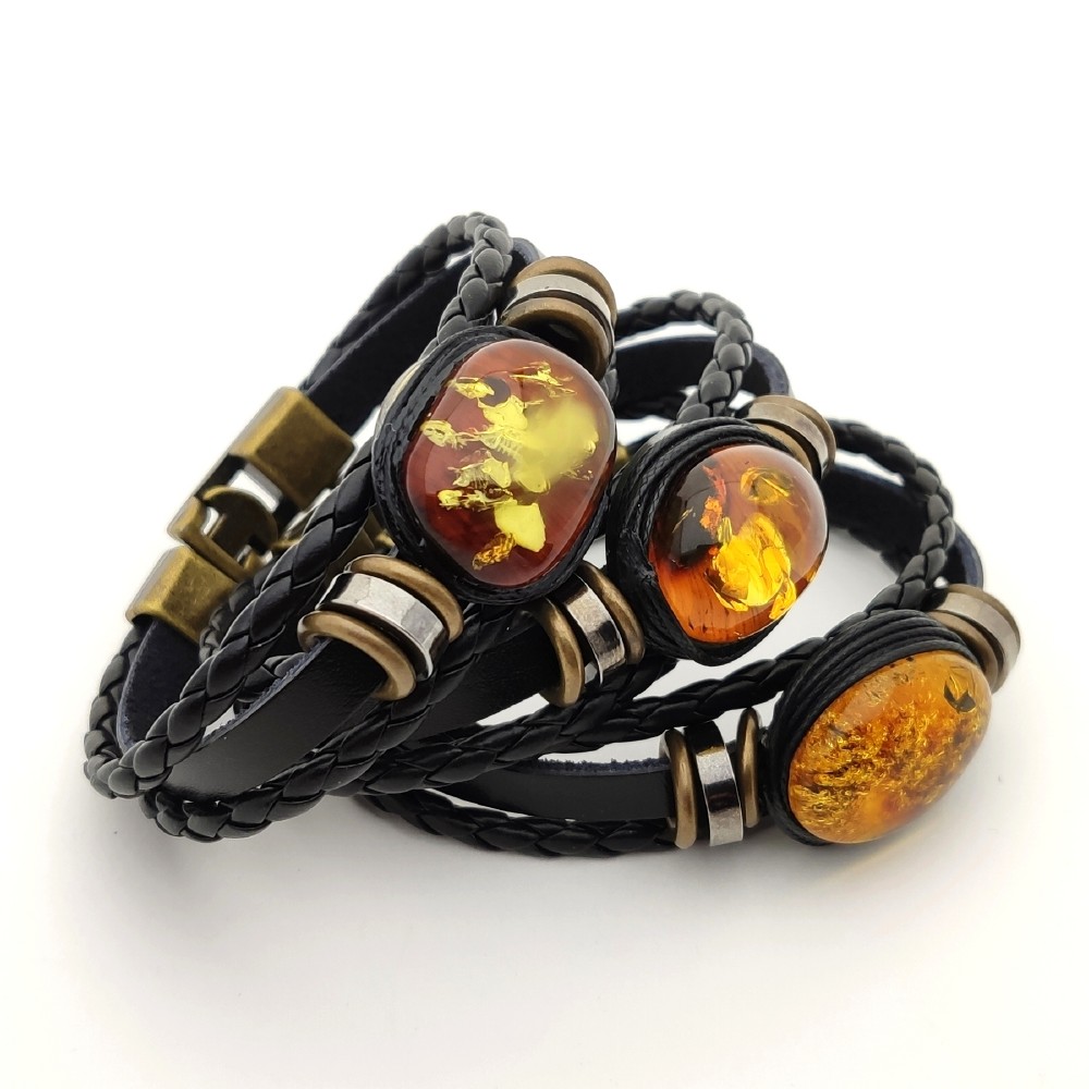 Браслет на кож.  ремешке