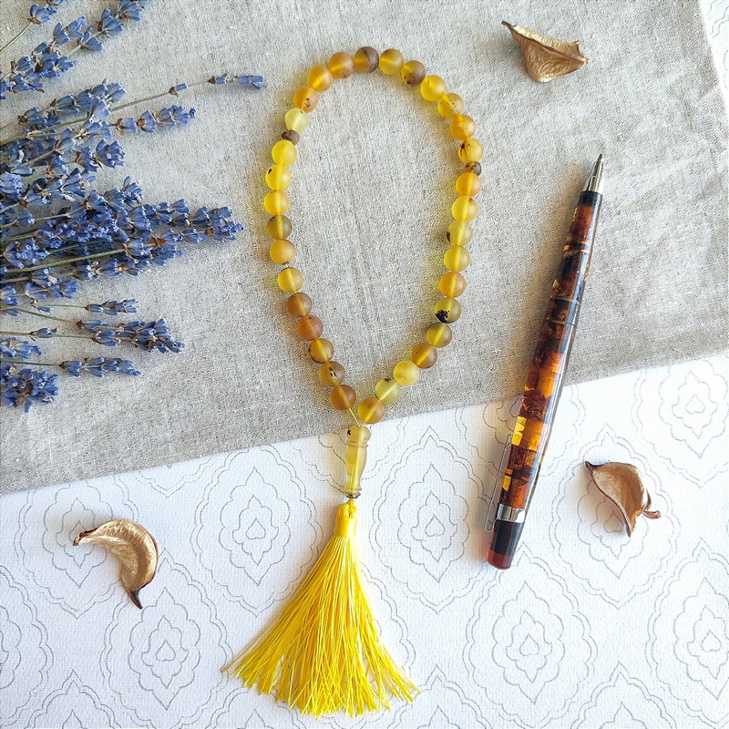 Четки мусульманские янтарь 9421100024 (4)