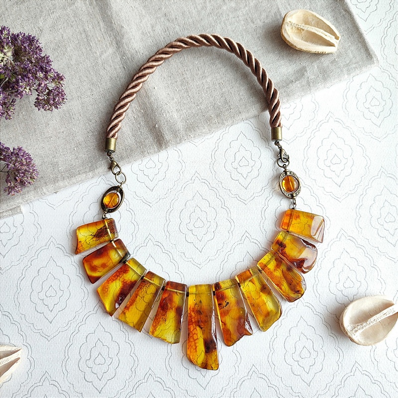 Колье Янтарь 7422319394 (1)