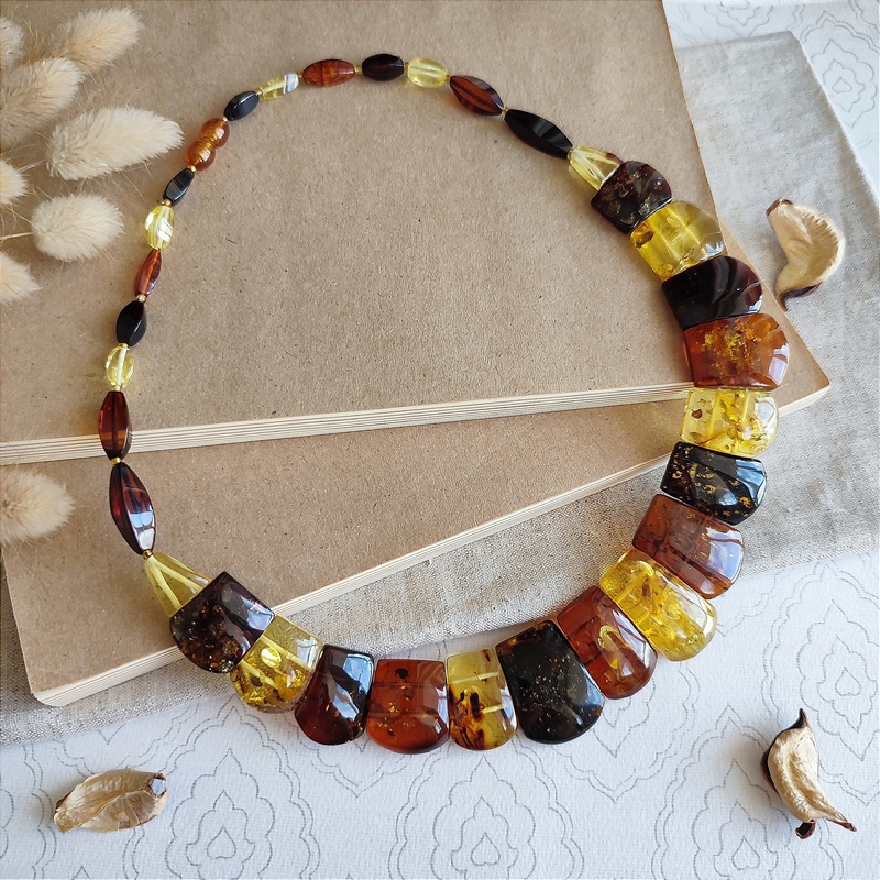 Колье Янтарь 7501009383 (1)