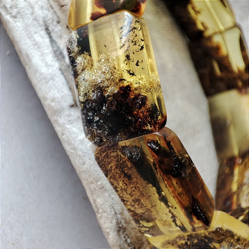 Браслет пласт. янтарь 321109456 (4)